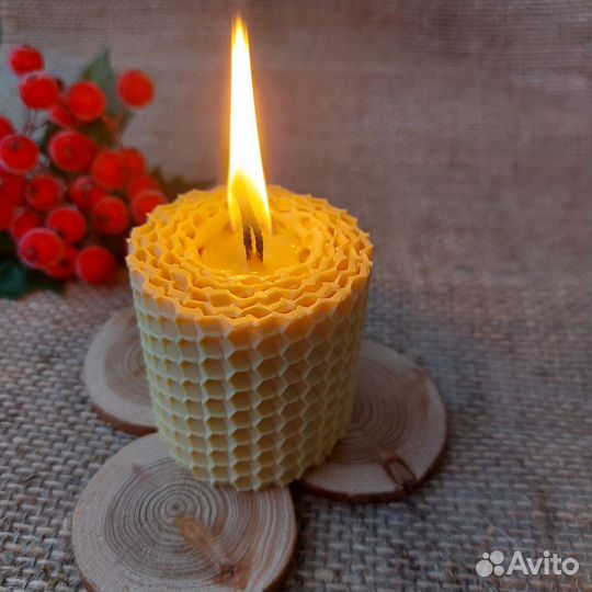 Свеча из вощины