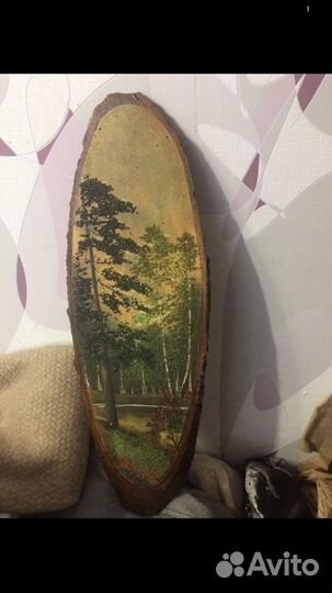 Резное панно из дерева