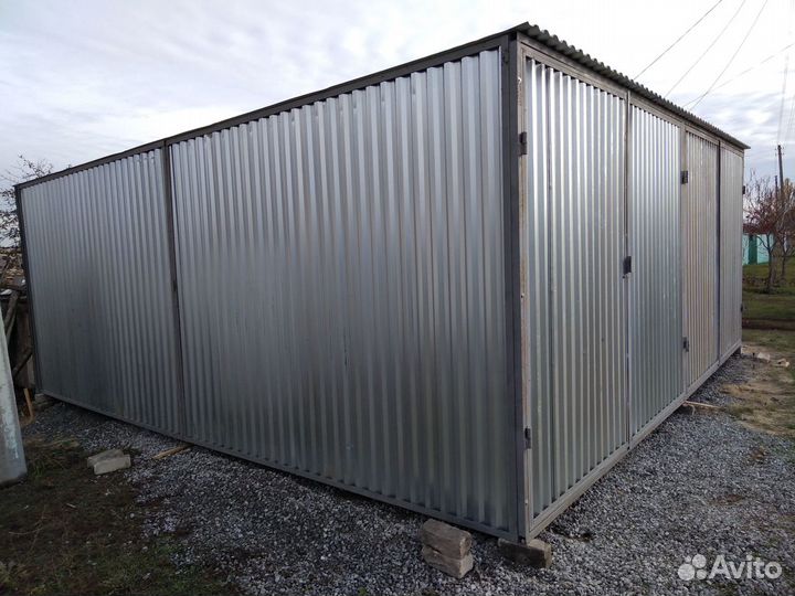 Гаражи новые пеналы ракушка м 7