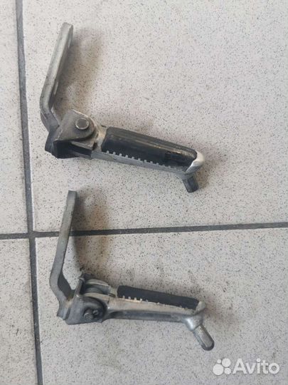 Подножки suzuki gsx 400 inazuma