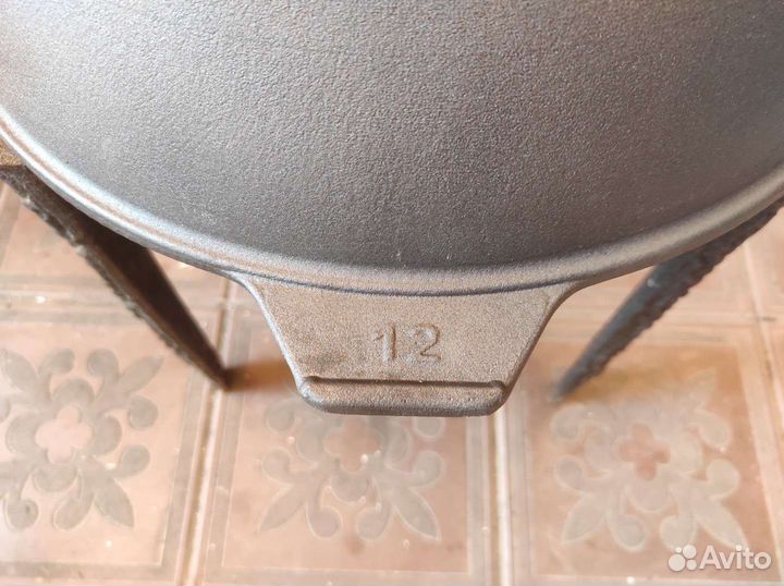 Чугунный казан 12 литров с крышкой садж. Садж. Ско