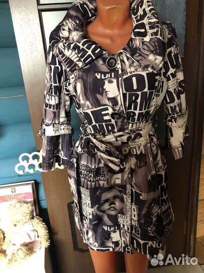 Плащ женский