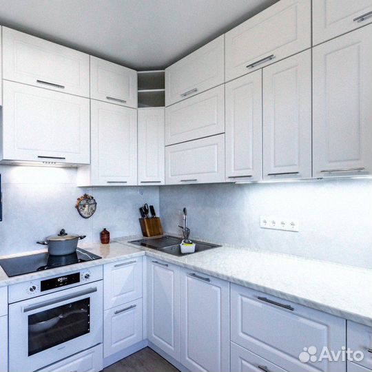 Кухня на заказ угловая кухонный гарнитур