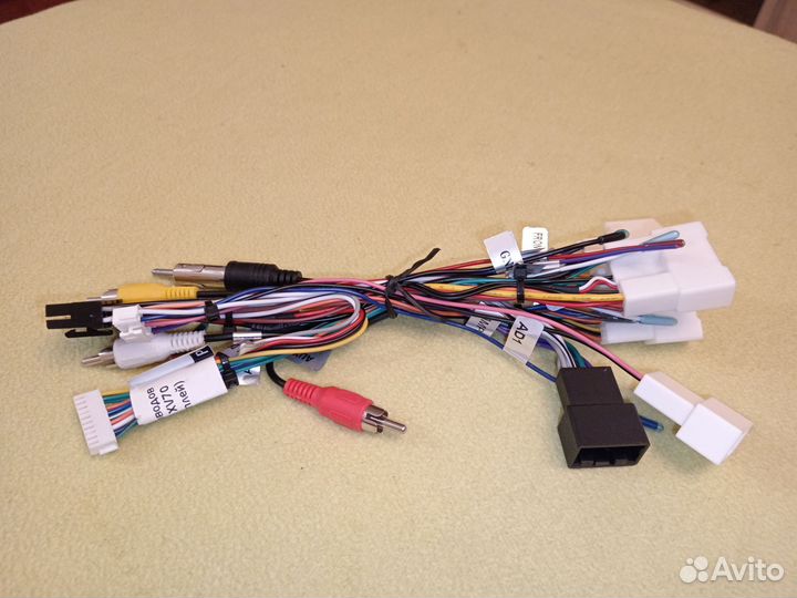 CAN BUS адаптер для магнитолы canbus Toyota