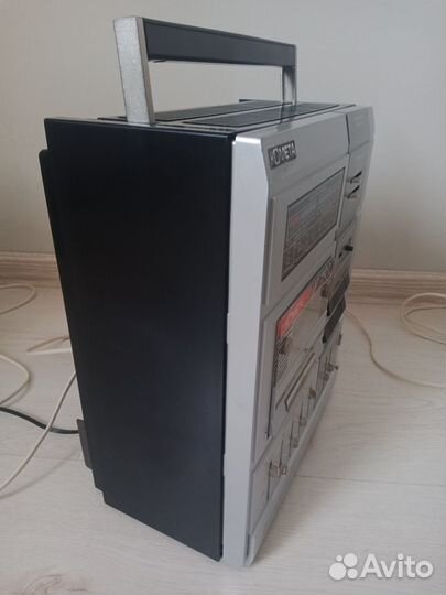 Магнитофон комета 225 с 2