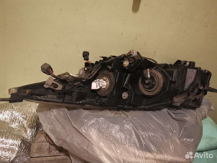 Фары передние Mazda 3 bl 2012