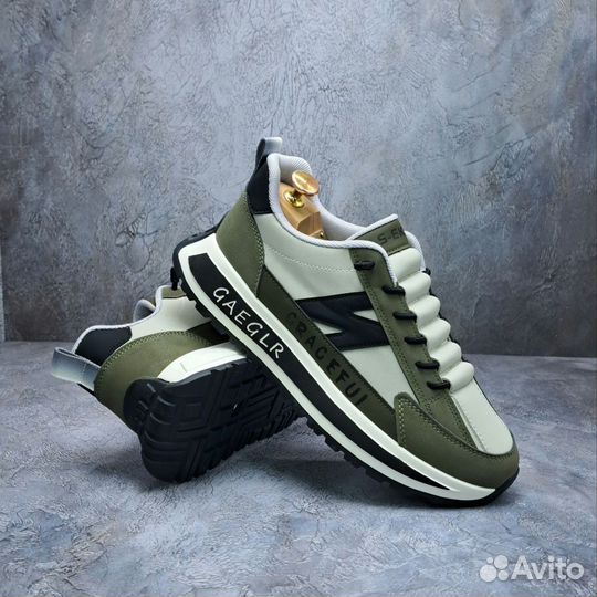 Кроссовки мужские new balance