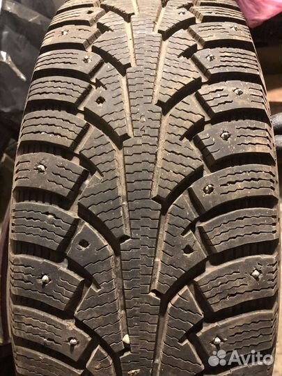Nokian Tyres Nordman 5 SUV 215/70 R15 82T
