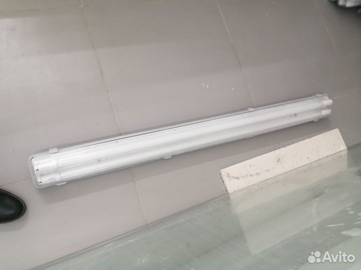 Перфорированный лоток светильники