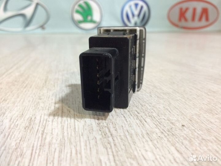 Кнопка регулятор корректора фар Солярис Solaris 1