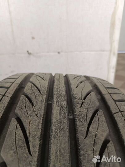 Delinte Thunder D7 225/35 R20 93W