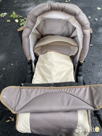 Коляска Amelia