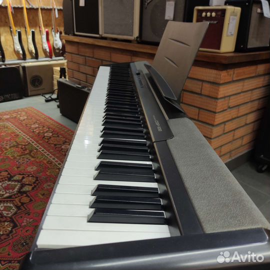 Цифровое пианино Casio CDP-100 China 2010