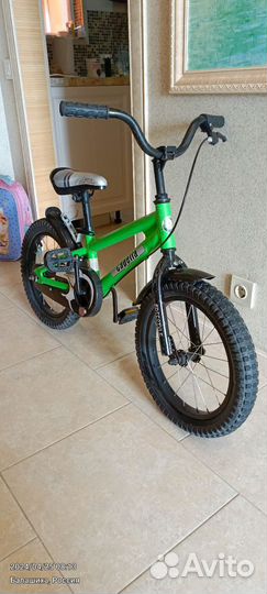 Детский велосипед 16