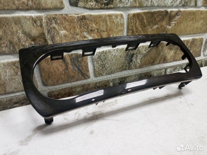 Накладка в салоне Mercedes-Benz Cls C218 2012