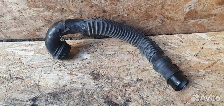 Патрубок интеркулера Opel Insignia 2008-2017