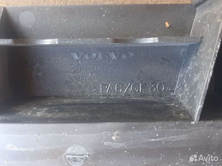 Радиатор кондиционера вольво s60 2007г