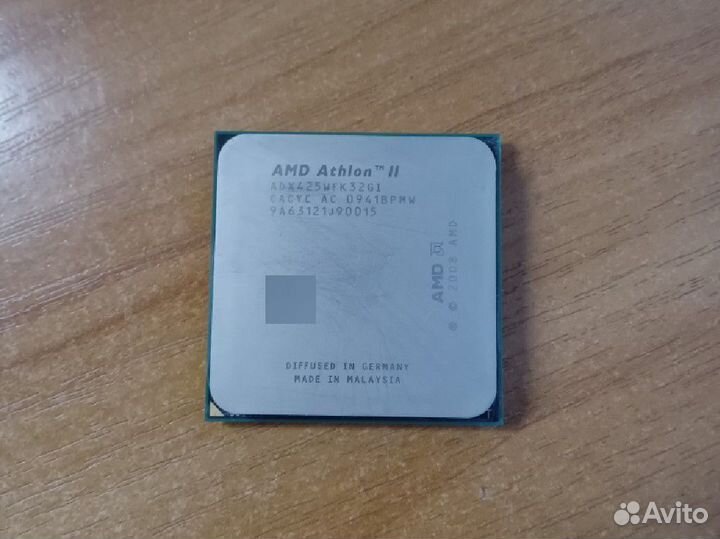 Процессор AMD Athlon II X3 425