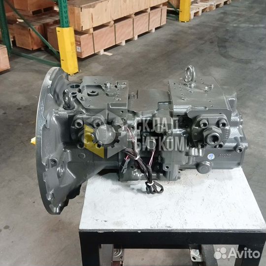 Основной насос Komatsu PC200-7, 220-7 708-2L-00300