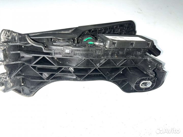 Педаль газа электрическая VW Golf 6 1.4