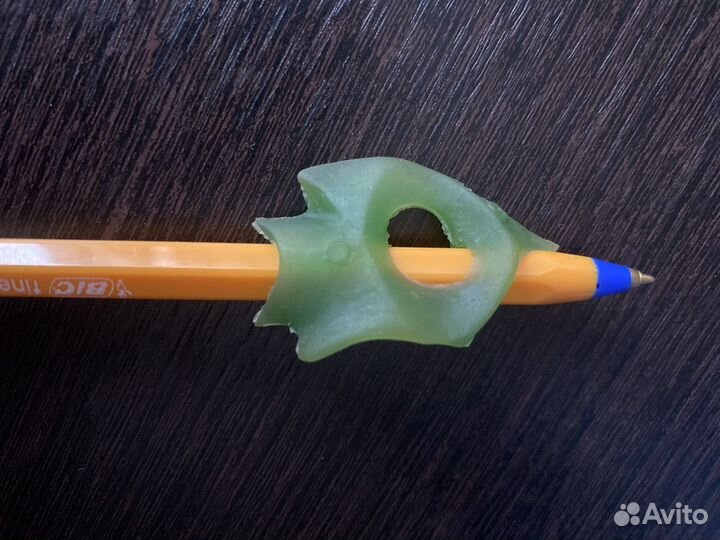 Ручка-самоучка для левшей