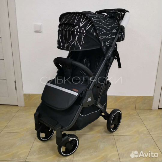 Коляска babalo future 2023 серебристые полоски