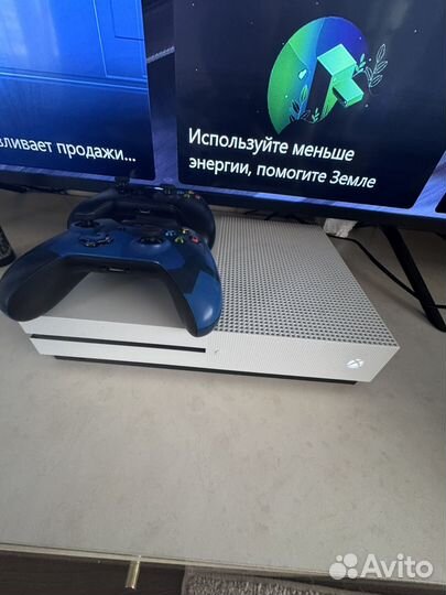 Xbox one s 2 геймпада 1tb