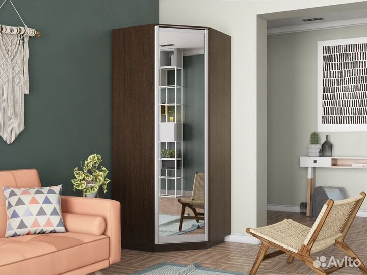 Шкаф угловой