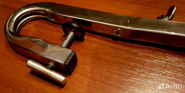 Струбцина для датчика эхолота Garmin