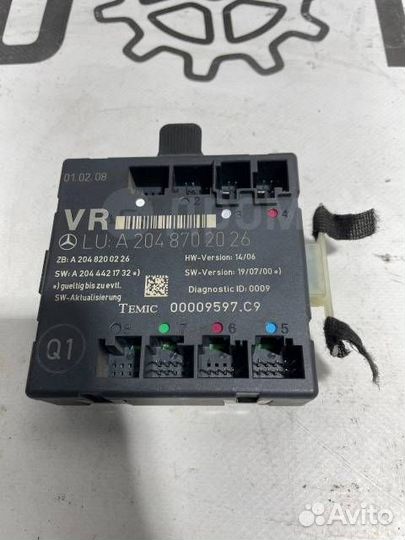 Блок управления дверью Mercedes C-Class W204