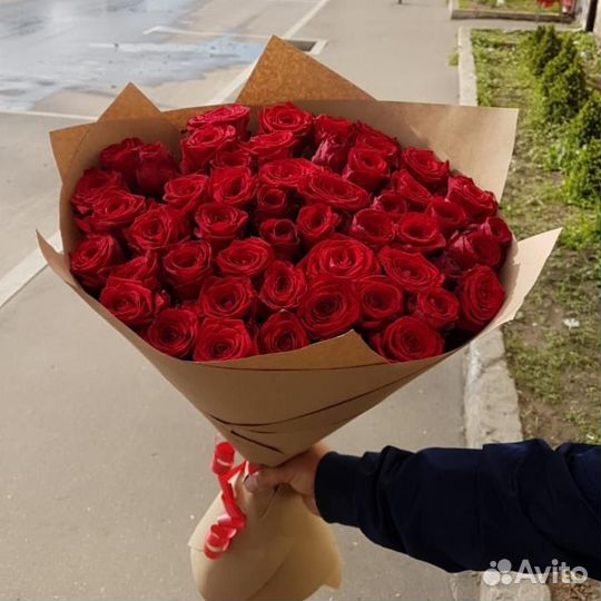 51 роза букет красные