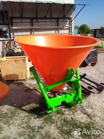 Разбрасыватель удобрений Strumyk РУМ 300, 2022