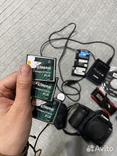 Фотоаппарат canon 5D mark II