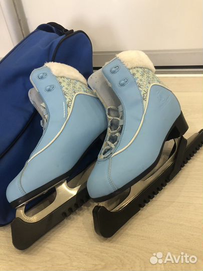 Коньки фигурные р.39