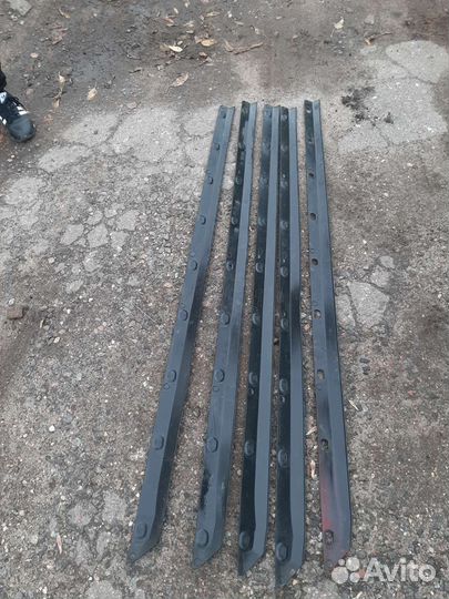 Накладка на порог наружнаяToyota Corolla 150 левая