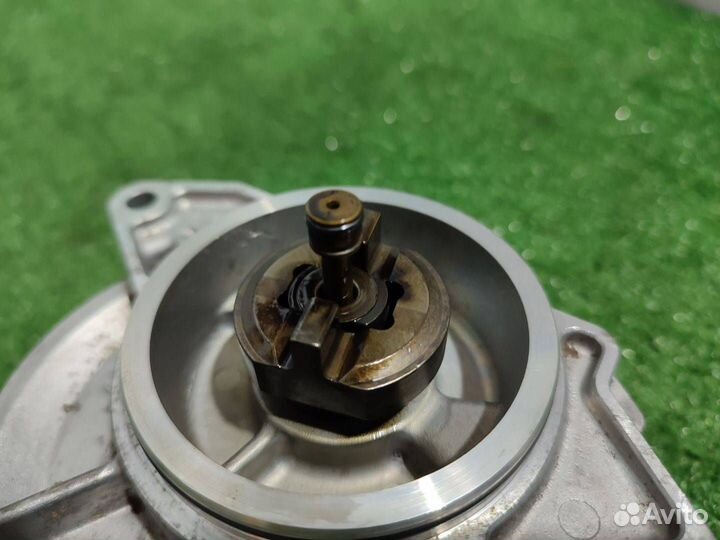 Вакуумный насос Volkswagen Phaeton 3D1 2006