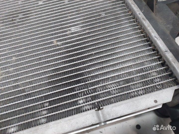 Радиатор охлаждения двигателя Jeep Grand Cherokee, 2008