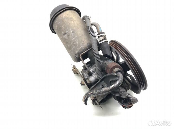 Насос гур Toyota Yaris (1999-2006)