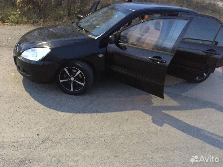 Mitsubishi Lancer 1.6 МТ, 2005, 208 000 км