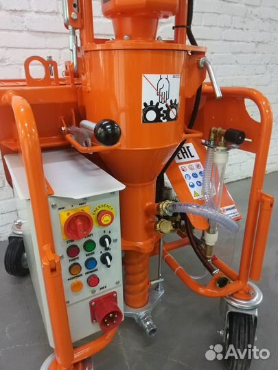 Штукатурная станция 380В