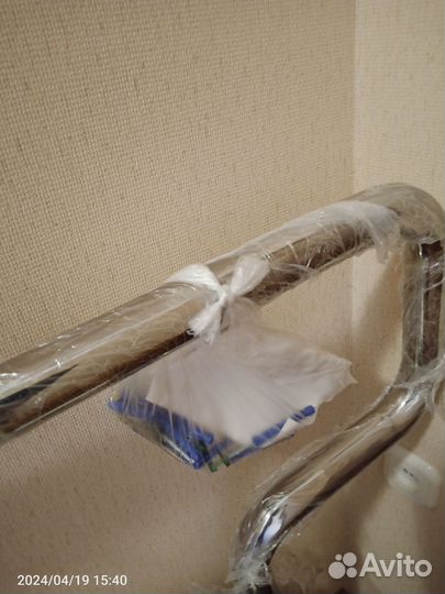 Поручень для ванны и туалета