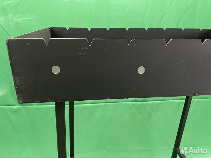 Мангал с подказанником