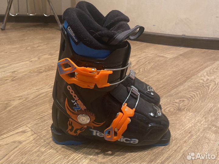 Лыжные ботинки детские