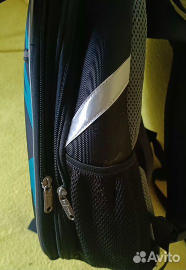 Ранец школьный с анатомической спинкой