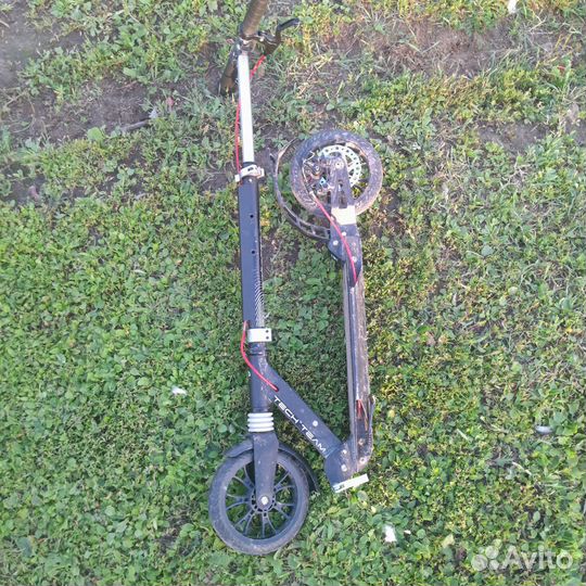 Самоккт city scooter