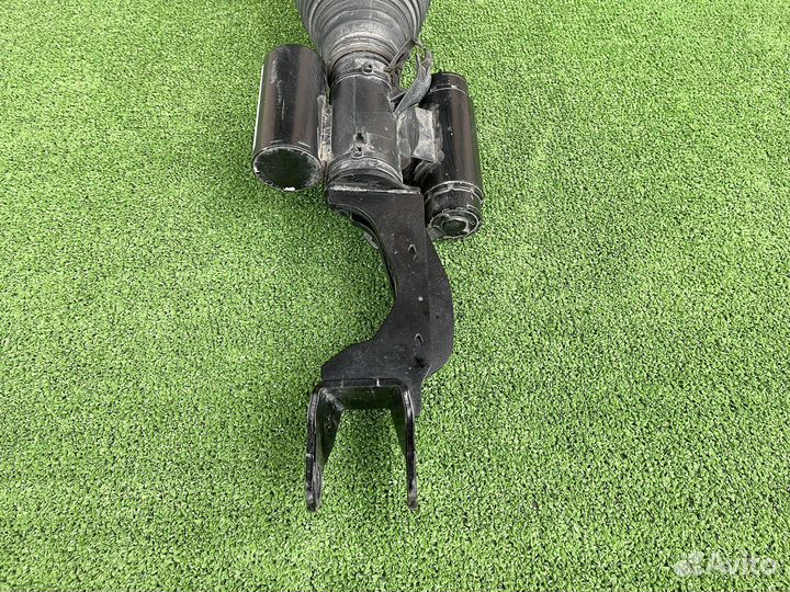 Амортизатор передний левый Mercedes W213 213 AMG