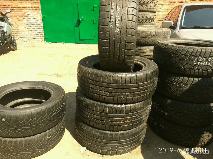Roadstone Winguard 235/55 R17