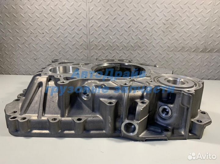 Крышка кпп ZF 16S151 задняя