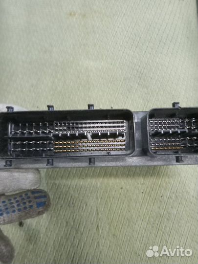 Блок управления efi Toyota Corolla Axio ZRE142 2ZR