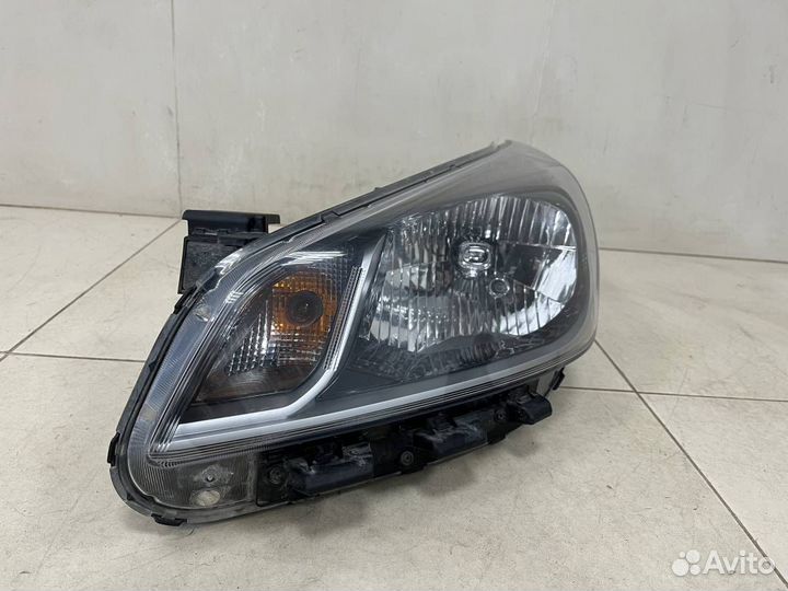 Фара левая Kia Rio 4 FB 2017